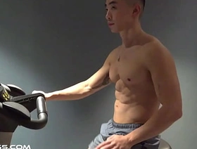 Training everyday!️️ Keeping up the Fitness! Ration and support my progress on tap ⭐️Zai-fitness.com⭐️? gay porn japan exfeed