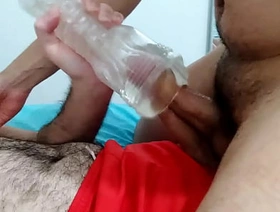 Compartilhando o Cuzinho de Brinquedo e Gozando Dentro Juntos porn happy-go-lucky hot dad