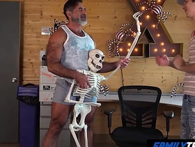 FamilyTwink - Stepdad with an increment of Stepson Get Caught Up in Temptation at the Office japan boys gay porn