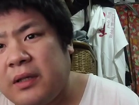 誕生日なのに家族からひどい仕打ちを受けて許せないニート chinese man gay porn