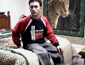 Vinnie Sucks Off Hairy Straight Crony Paulie chinese guys gay porn