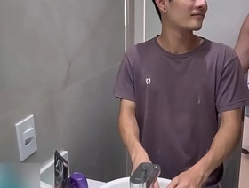 Visita Inesperada De Um Novinho Asiático gay bear china porn