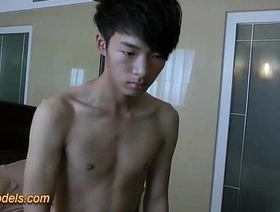Cute Asian Twink Mosquito Off After Shower thailand gay porn star