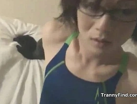 asian crossdresser jerking hot muscular latino gay porn