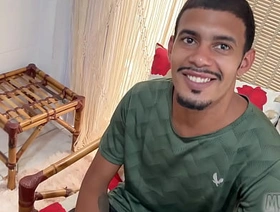 NAMORADINHOS e leiteiros chinese boy delighted porn