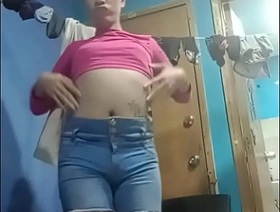 Cuando una linda chica tiende toda su ropa hot careless paws porn