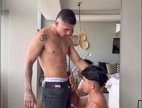 LEVEI PARA O HOTEL O PUTO, ENQUANTO O CORNO DO SEU NAMORADO TAVA EM CASA gbot taiwan gay porn