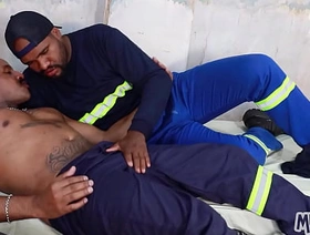 Fodendo na obra na hora effect almoço chinese live gay porn