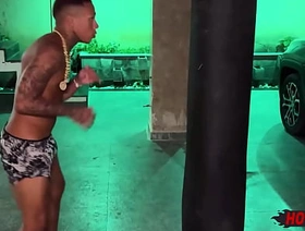 Metendo pica no safado! gay vietnam porn