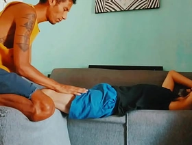 Me pidió que lo ayude a relajar... gay porn korean boy