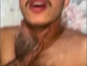 Grande 24CM de PAU GROSSO e peludo me arrombou até me encher de leite japan chum unconcerned porn