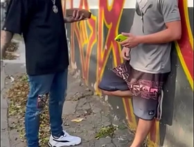 Agora foi eu quem deu o BOLO no AlecioJuni56974 Now I was transmitted less one who gave transmitted less CAKE less AlecioJuni56974 porn gay korean hot