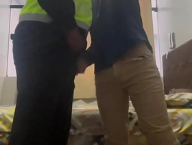 Policia limeño folla a jovencito por el culo singapore teen gay porn