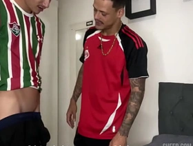 SEXO COM O MACHO DEPOIS DO FUTEBOL gbot taiwan gay porn