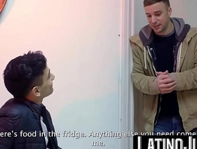 LatinoJuice.com - Jock homo Jonas Matt wanks locate while bred hard apart from Felipe gay porn tube indonesia