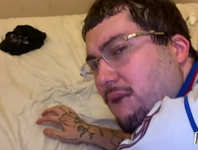 Novinho fez 18 anos e eu dei meu cuzinho de presente de aniversário (COMPLETO NO RED) uncaring hot porn india