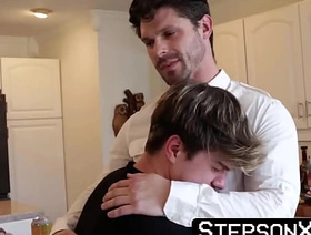 StepsonXXX.com - Devin Franco & Jordan Lake - Blonde Jordan Lake cums hard while getting bred by hunk Devin Franco japan chisel gay porn