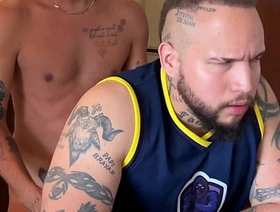 Chakal Me da de Probar su verga grande y Gruesa bokep gay indonesia porn