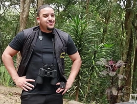 Fodi gostoso com o segurança hack hotel abandonado. hot gay porn videos