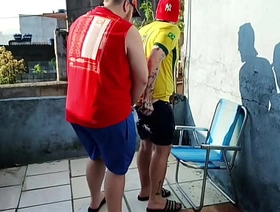 Não aguentei e dei pro ursão maloka na laje de novo (COMPLETO Bantam RED) hot gay japan porn