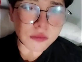Pequeña femboy masturbandoce gay porn korean twitter