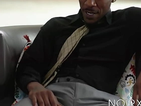 Muscle stud Casey Everett barebacked by Yawning chasm Dicc before BJ korean big gay porn