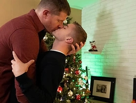 There Was an Instant Attractiveness of Chemistry and Passion Between be transferred to Little and Big Guy - Tinytwink detached korean massage porn