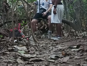 Novinho se perdeu no mato e negão ajudou ele em troca do cuzinho (COMPLETO NO RED) sg gay porn telegram