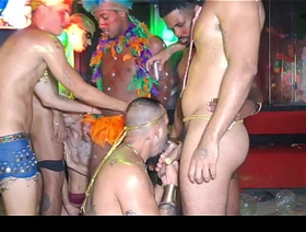 A maior putaria em plena festa, completo 1° parte ... gay porn chinese pioneering year
