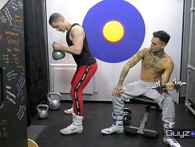 Guyzin2Rubber, Exercising in all directions Rubber gay porn chinese onlyfans