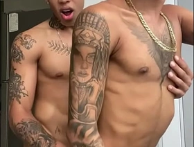 Troca troca com Pauzudo - Bohemian gay porn indonesia viral