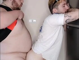 Ursão chupou meu último picolé então tive que chupar o picolé dele (COMPLETO NO RED) japan elated porn company