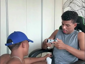 Dando pro buddy associate with gamer - Unorthodox japan gay muscle porn