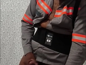 Batendo uma antes de ir trabalhar porn indonesian gay