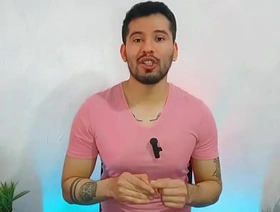 Mi Roomie hetero con novia me penetra a pelo en mi cama mientras el ve videos porno heteros! Relato sexual thailand gay sauna porn