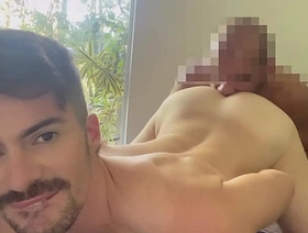 Moreno do pauzão grosso alargando o cuzinho do safado. hot indian men gay porn
