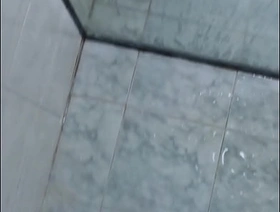 PUNHETÃO NO BANHO best hot gay porn