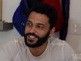 Professor de português ensina como se dá o cu no Brasil hot asian porn gay