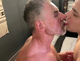 TIAGO GAÚCHO - SILVER DADDY FUCK ME HARD 2 muscle indonesia gay porn