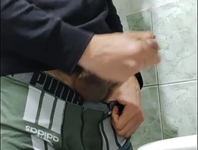 Heavy and rich cock gives a good cumshot gay chinese massage porn