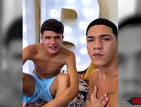 Esses novinhos adoram foder gostoso! gay muscle asia porn