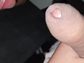 Gay passiva foi conhecer um sex club para homens e se deparou com dois ativos que desceram pica no seu cu até leitar free gay porn chinese