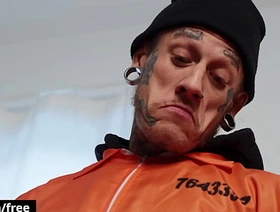 While Hiding From A difficulty Cops, Fugitive Bo Sinn Drills Eddy Ceetee's Grasping Sweet Ass - BROMO gay teen chinese porn