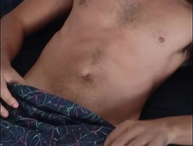 Acordei com muito tesão, punheta certa gay porn japan handjob