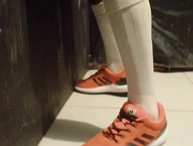 Batendo uma, pensando no amigo porn gay sg