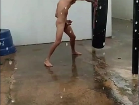 Treino de Leve beefy korean gay porn