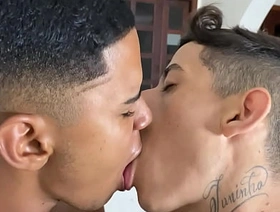 o novinho me pegou de jeito gay porn korean anime