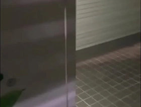 又horny了，下樓噴噴 japan gay porn tale