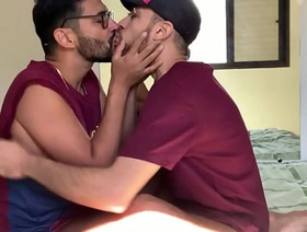 MARCOS GOIANO - MAGRELO DOTADÃO METEU NA MINHA BUNDA E GOZOU DENTRO gay porn china meat